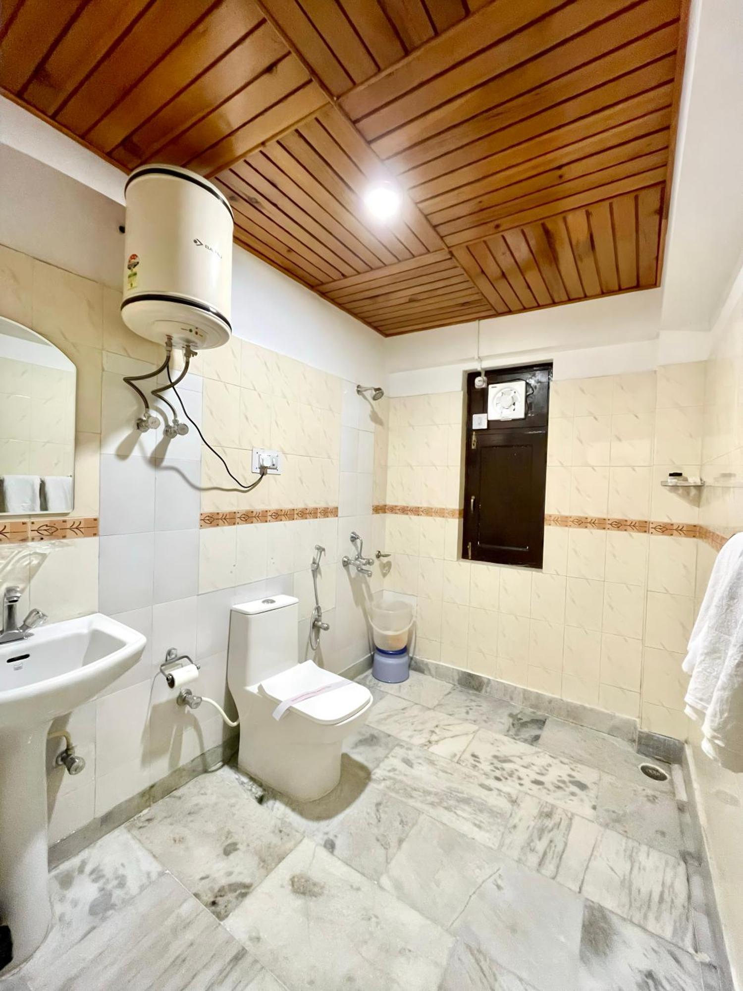 קאלפה Hotel Rollingrang מראה חיצוני תמונה
